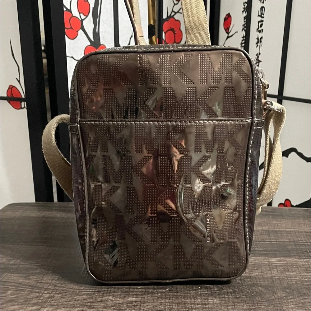 Michael Kors Black Patent Logo Plate Crossbody